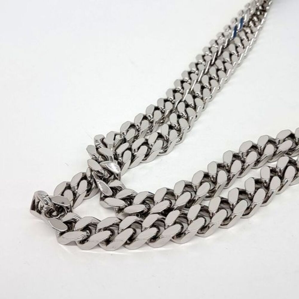 Burberry Tb Mini Chain Shoulder Bag - Picture 5 of 6